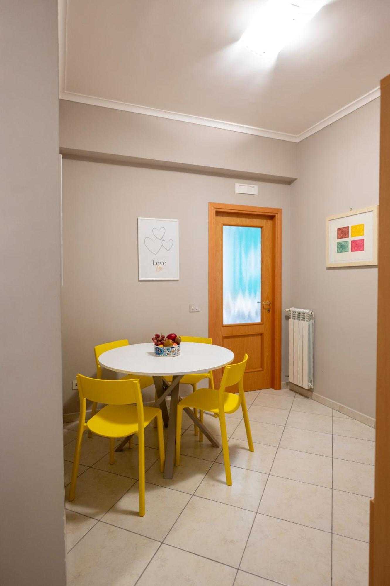 Apartament Renza House Chiaia Neapol Zewnętrze zdjęcie