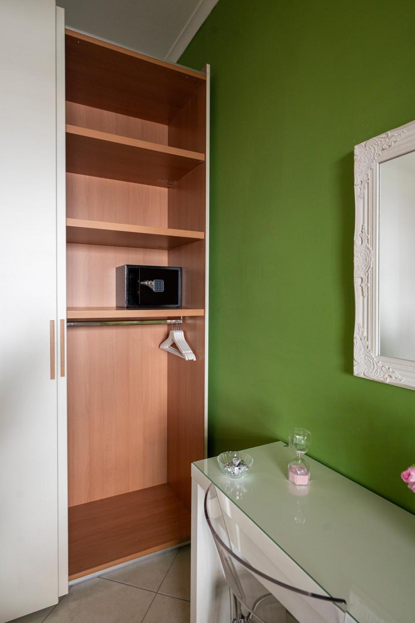 Apartament Renza House Chiaia Neapol Zewnętrze zdjęcie